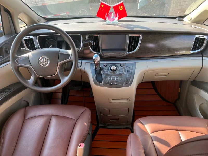 东营12年别克GL85