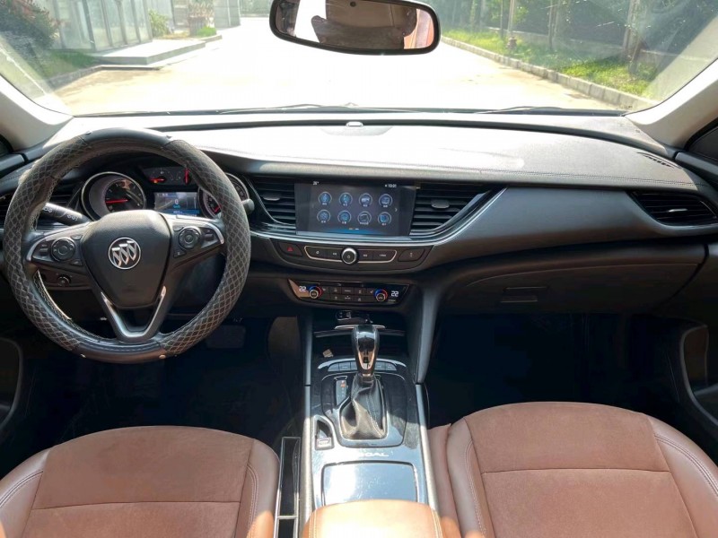 盐城19年别克君威4