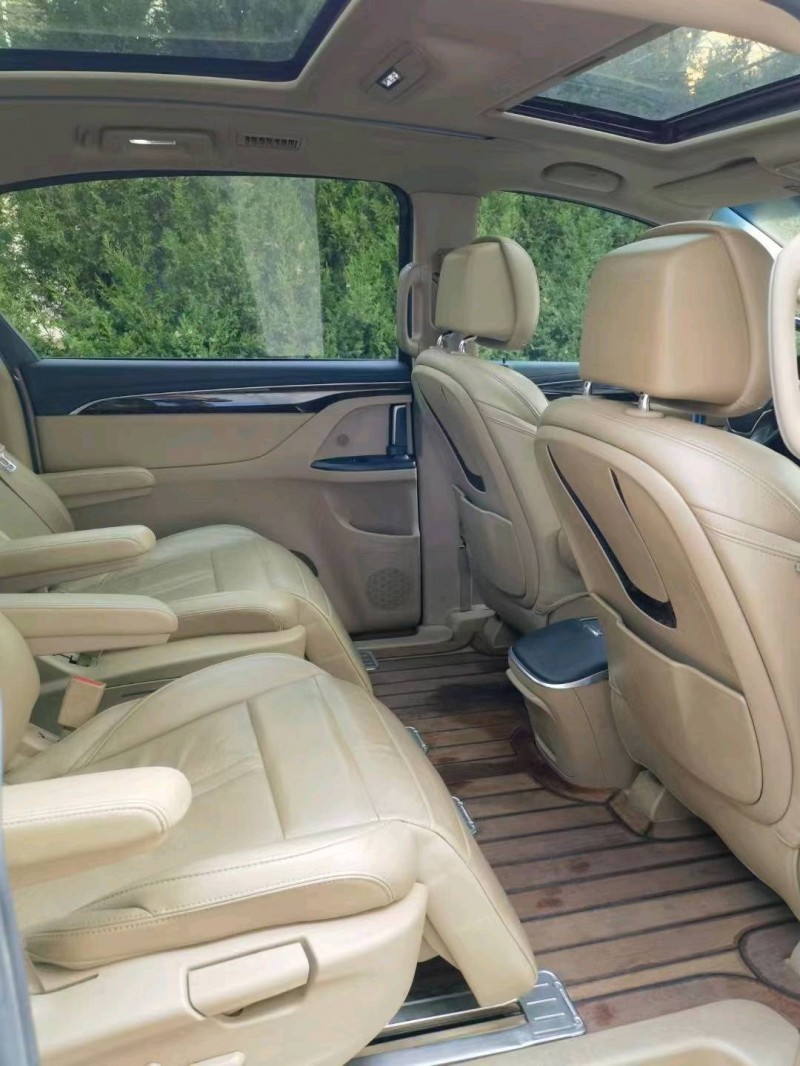 济宁18年别克GL89