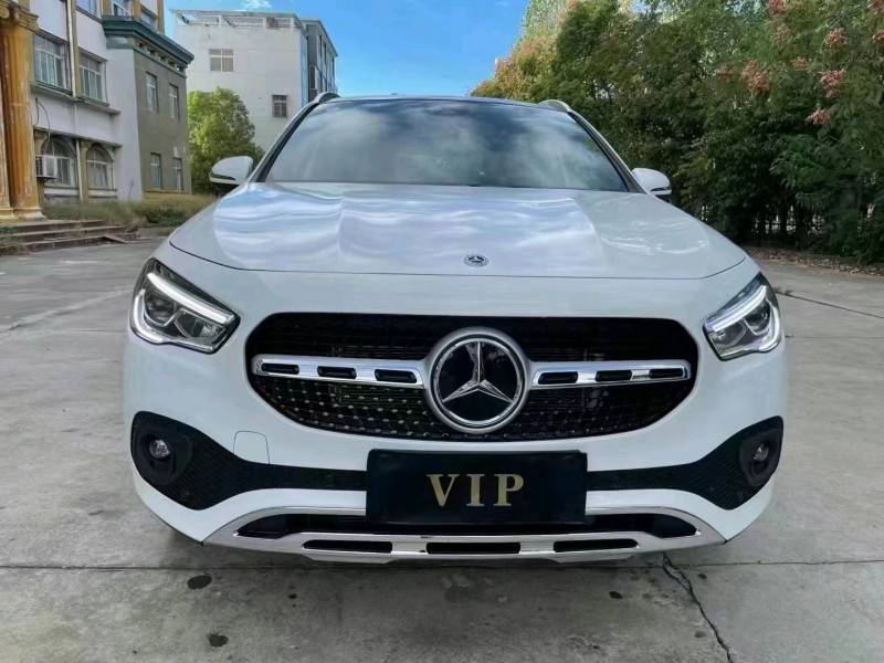 北京22年奔驰GLA1