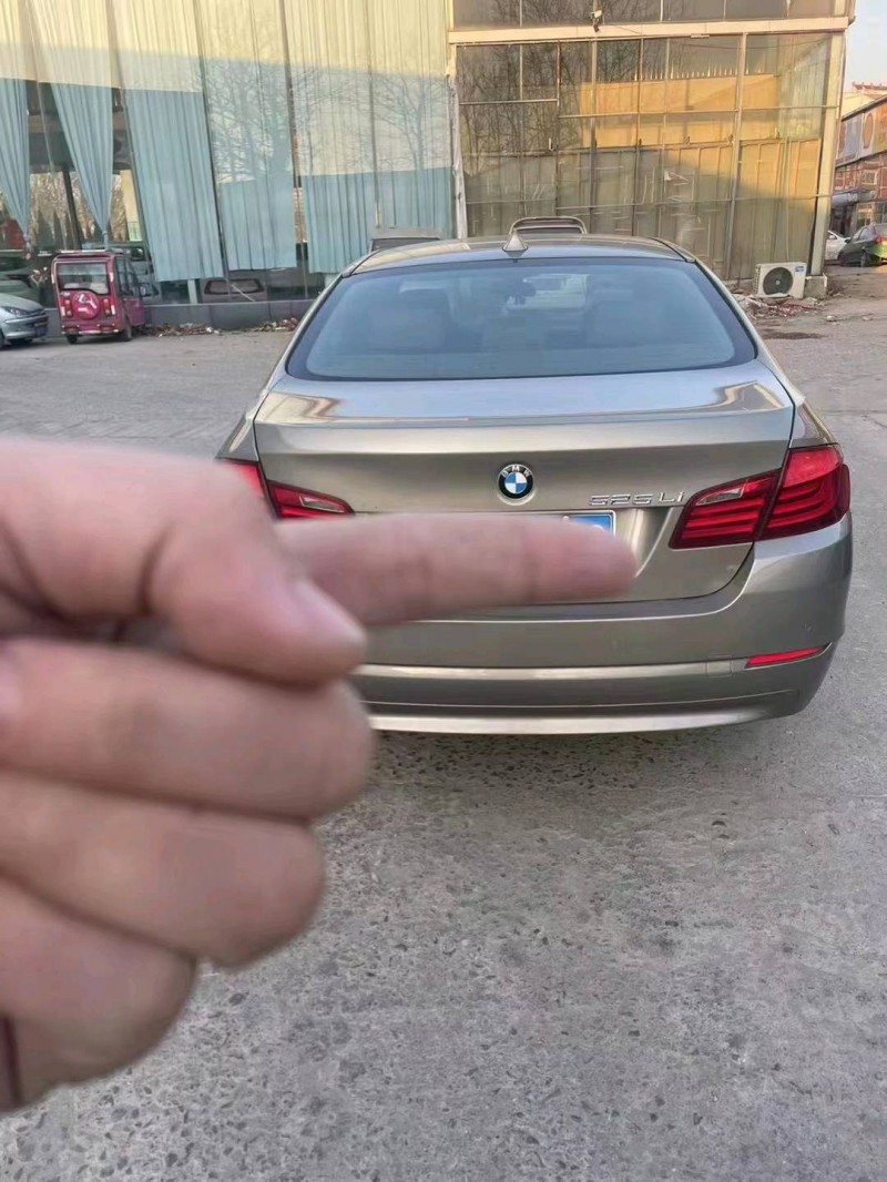 潍坊11年宝马5系2