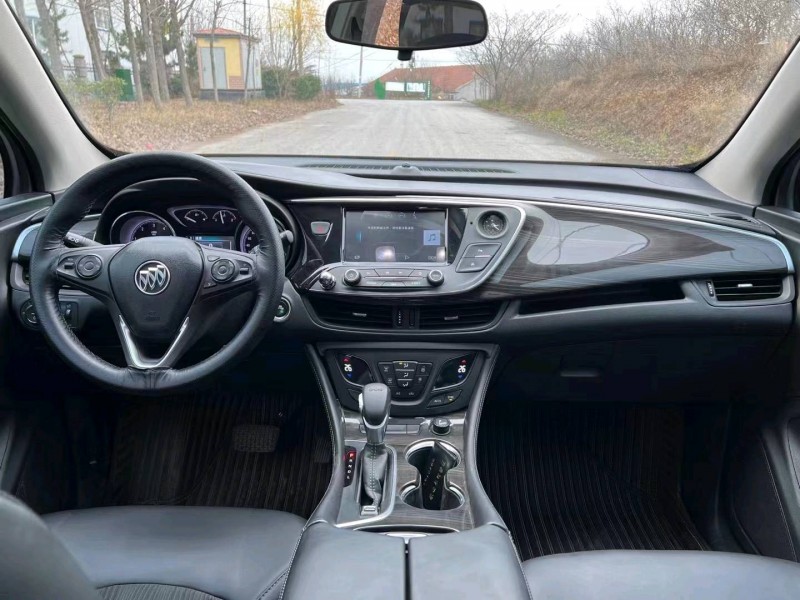 青岛19年别克昂科威4