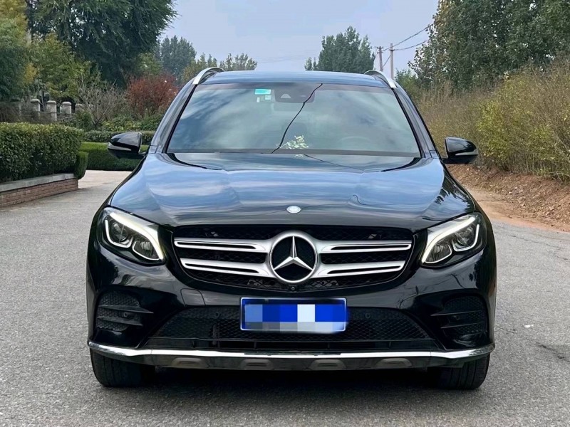 青岛17年奔驰GLC1