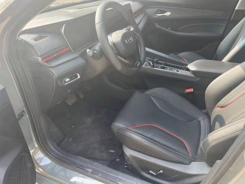 北京22年吉利缤瑞5