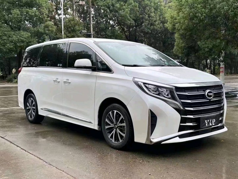 北京21年传祺M82