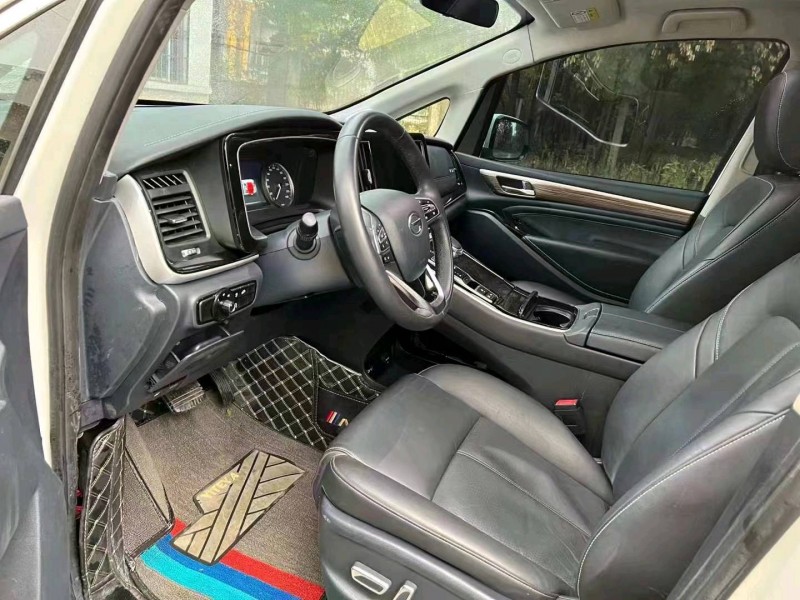 北京21年传祺M85