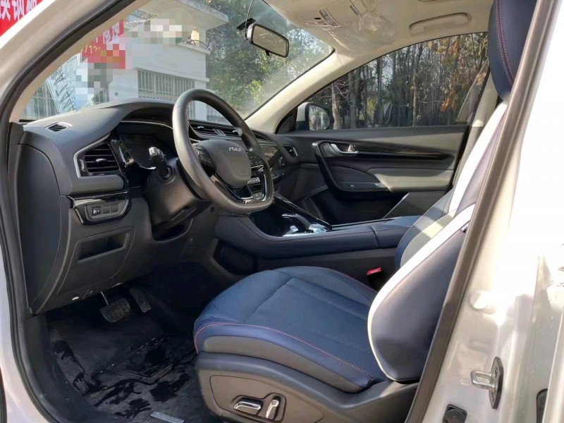 北京22年东风AX7pro4