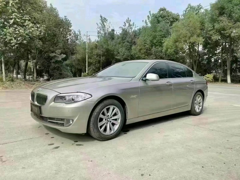 北京13年宝马5系3