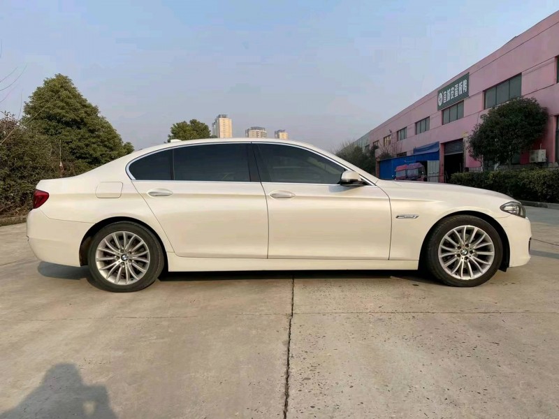 北京17年宝马5系4