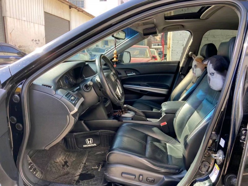 广州13年本田歌诗图5