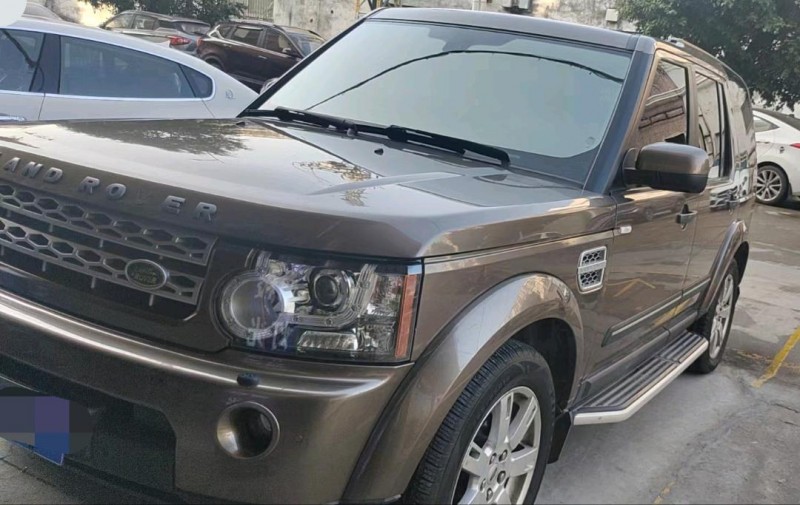 广州10年路虎发现1