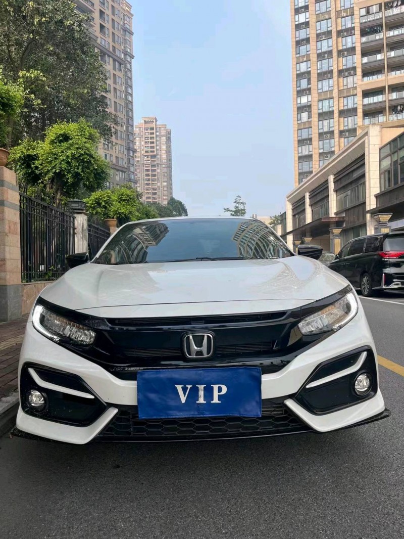 广州22年本田思域1