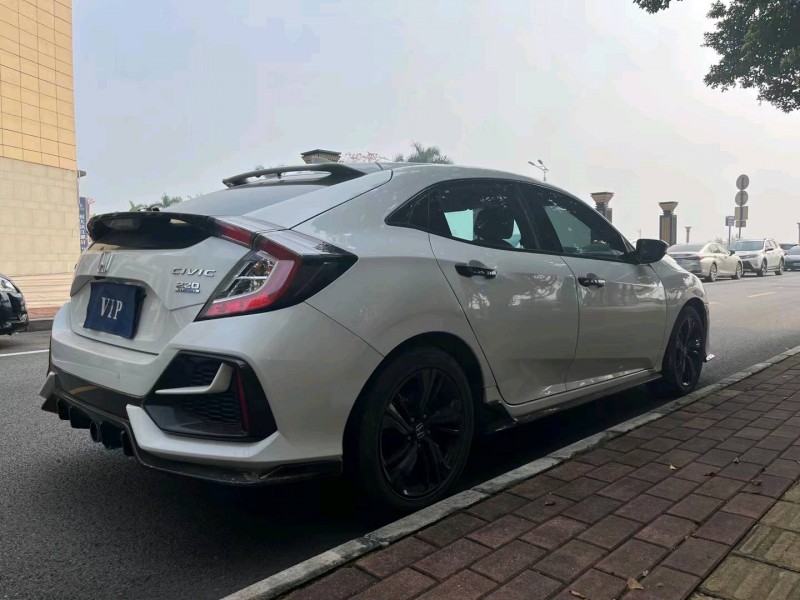 广州22年本田思域3