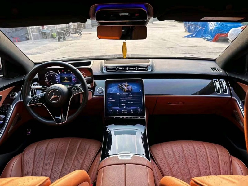 广州21年奔驰S6