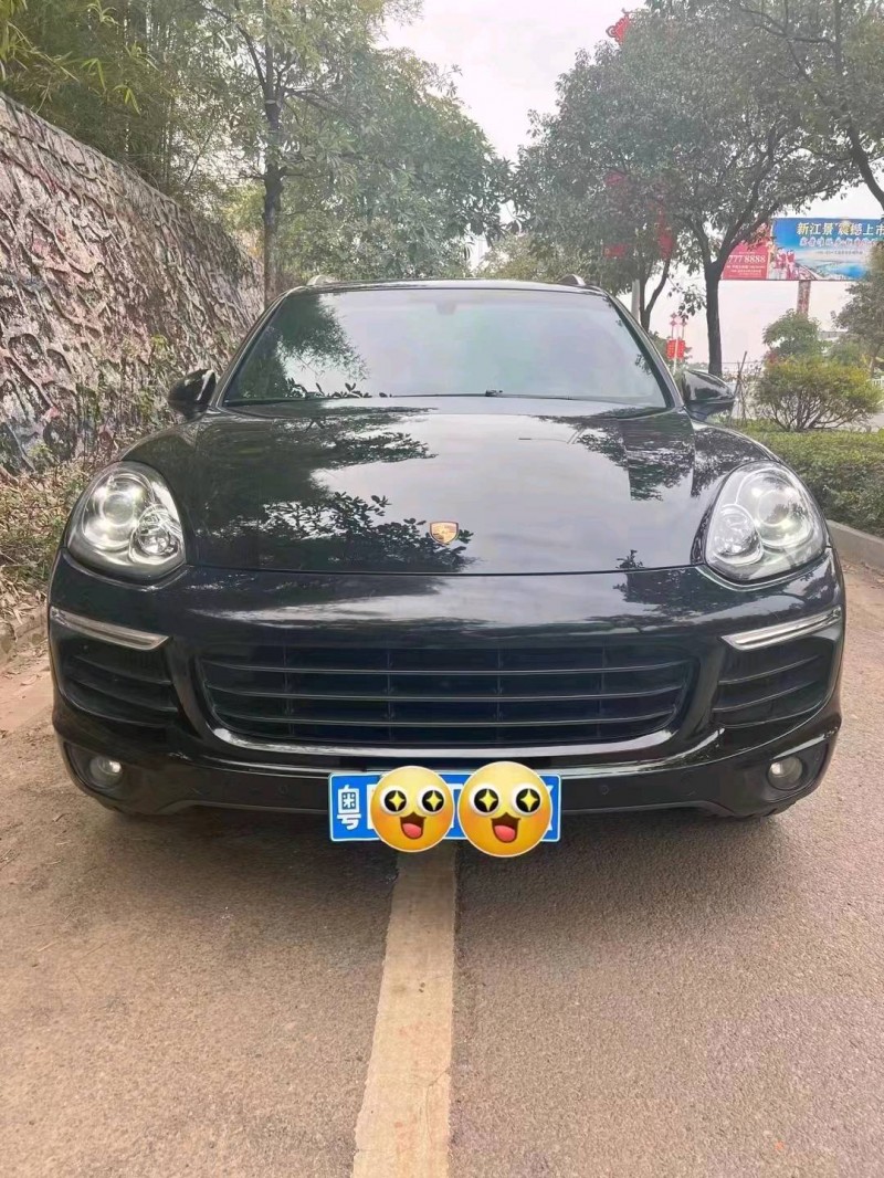 广州15年保时捷卡宴6