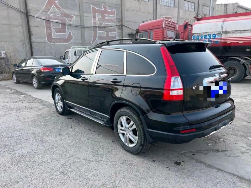 济宁11年本田CRV5