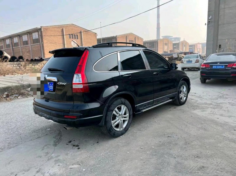 济宁11年本田CRV8