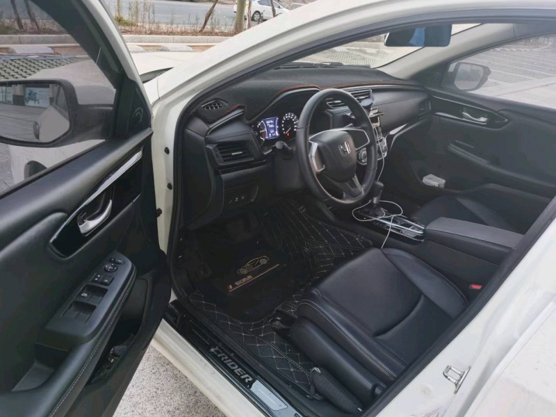 广州19年本田凌派8