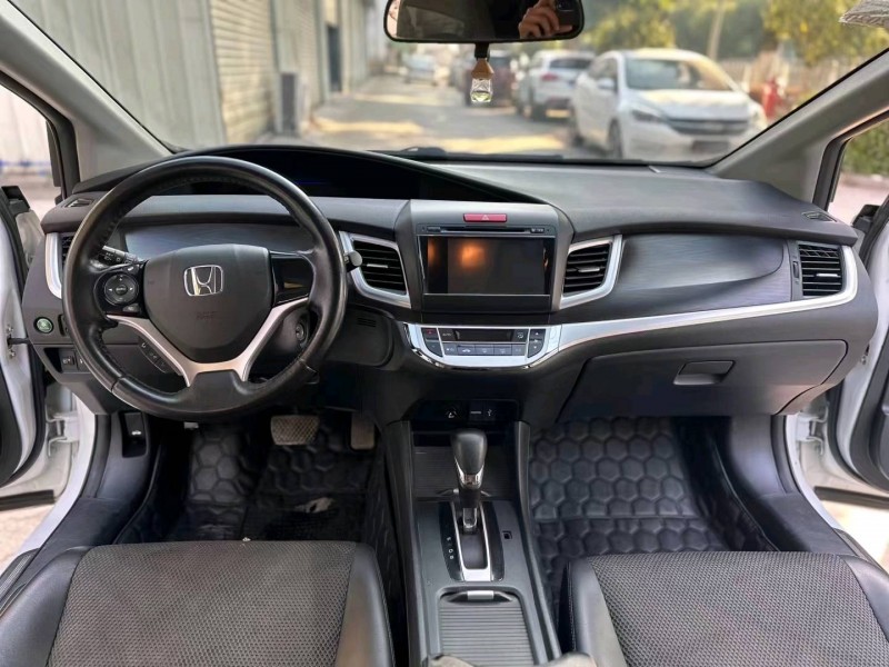 广州13年本田杰德5