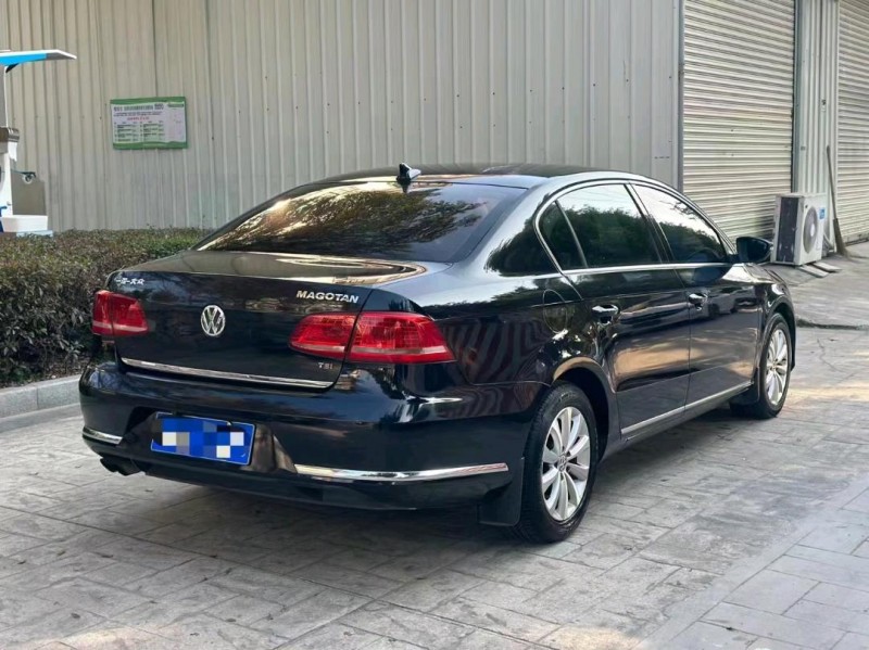 广州13年大众迈腾7