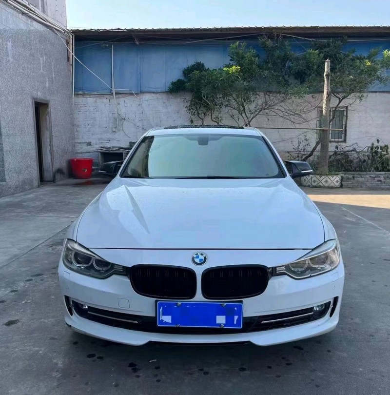 广州13年宝马3系1