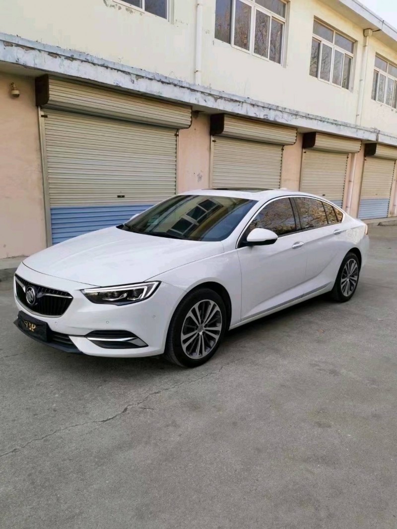 烟台18年别克君威1