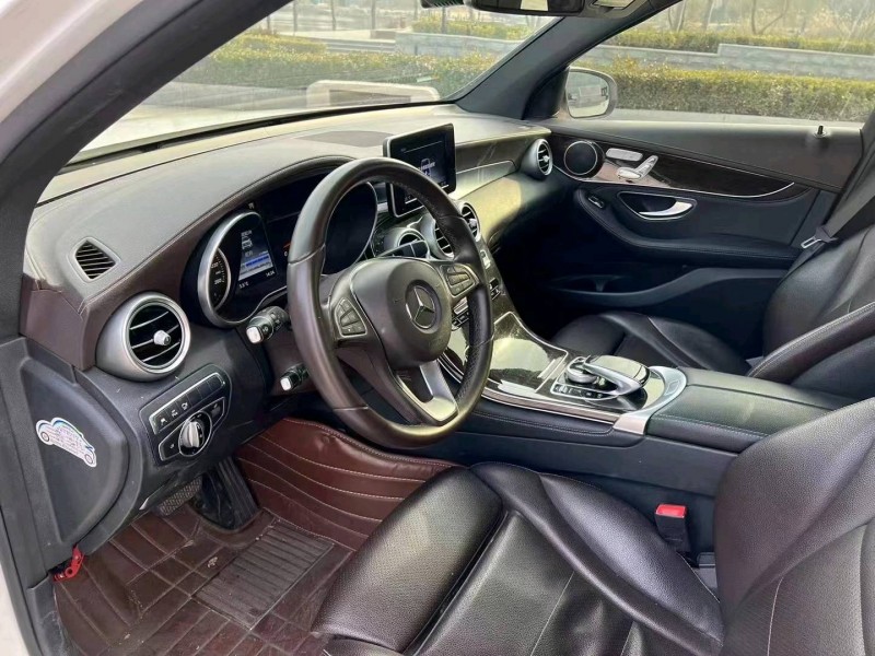 青岛17年奔驰GLC4