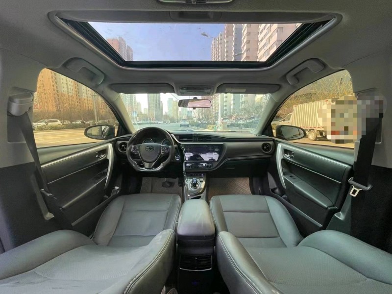 保定18年丰田雷凌2