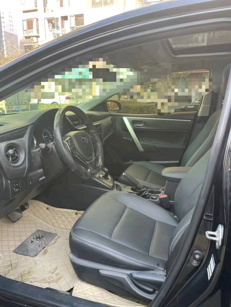 保定18年丰田雷凌4