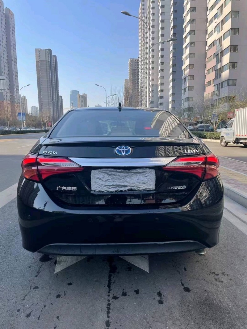 保定18年丰田雷凌7