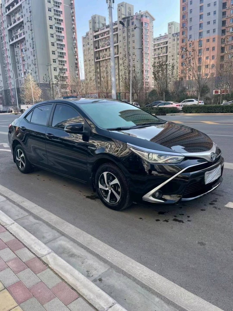 保定18年丰田雷凌8