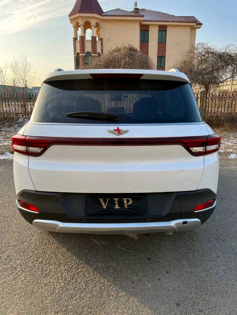 沈阳20年昌河Q77