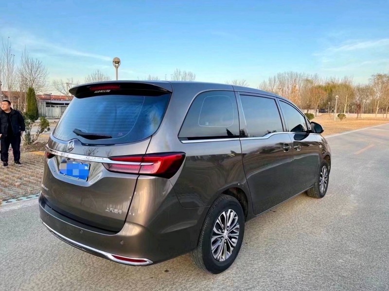 烟台21年别克GL83