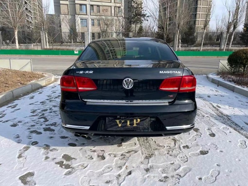 沈阳16年大众迈腾8