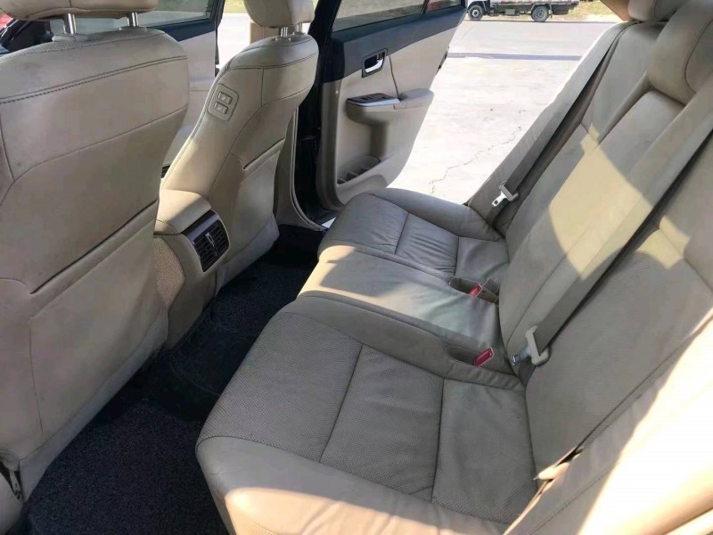 北京12年丰田凯美瑞5