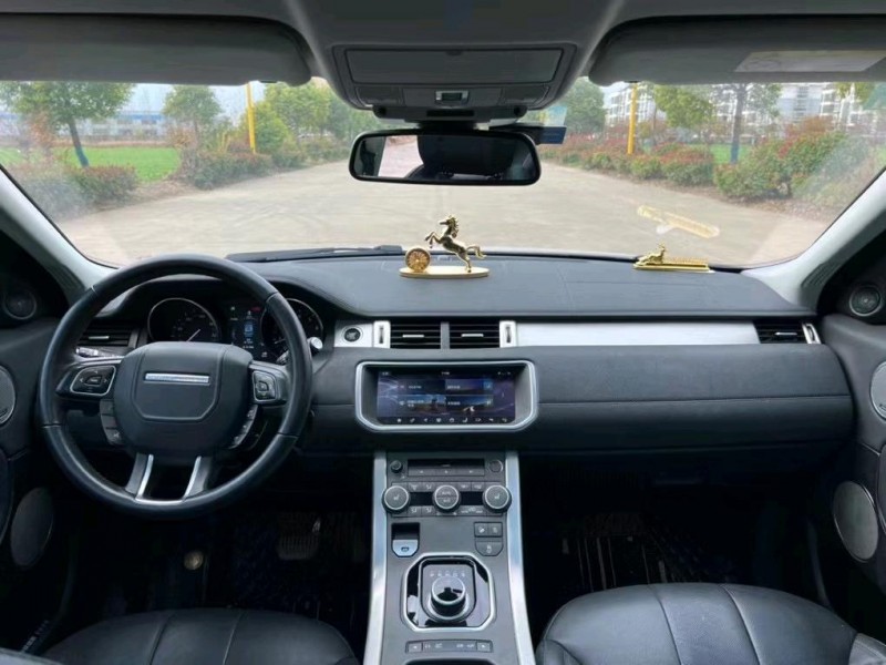 盐城17年路虎极光8