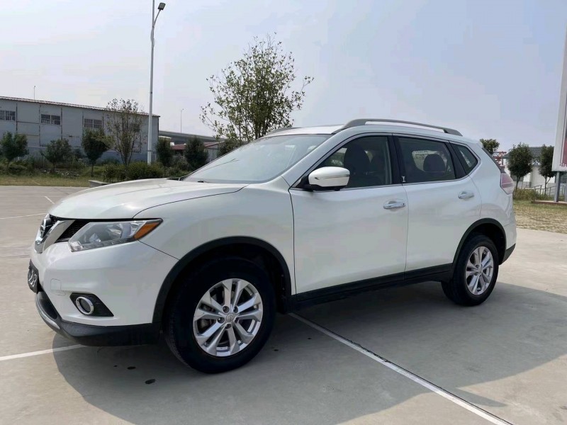 北京16年日产奇骏2