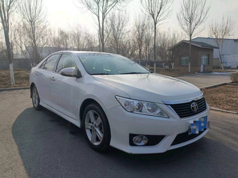 北京13年丰田凯美瑞2