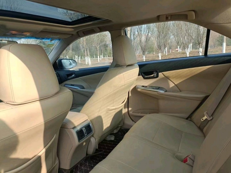 北京13年丰田凯美瑞5