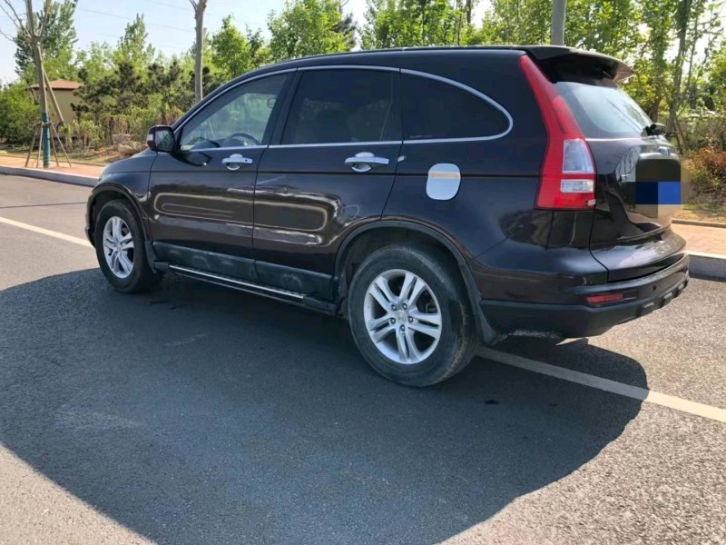 青岛10年本田CRV6