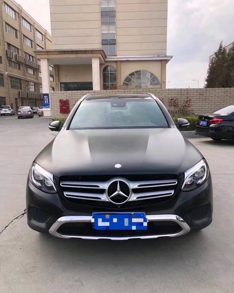 青岛16年奔驰GLC1