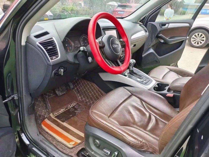 北京14年奥迪Q56