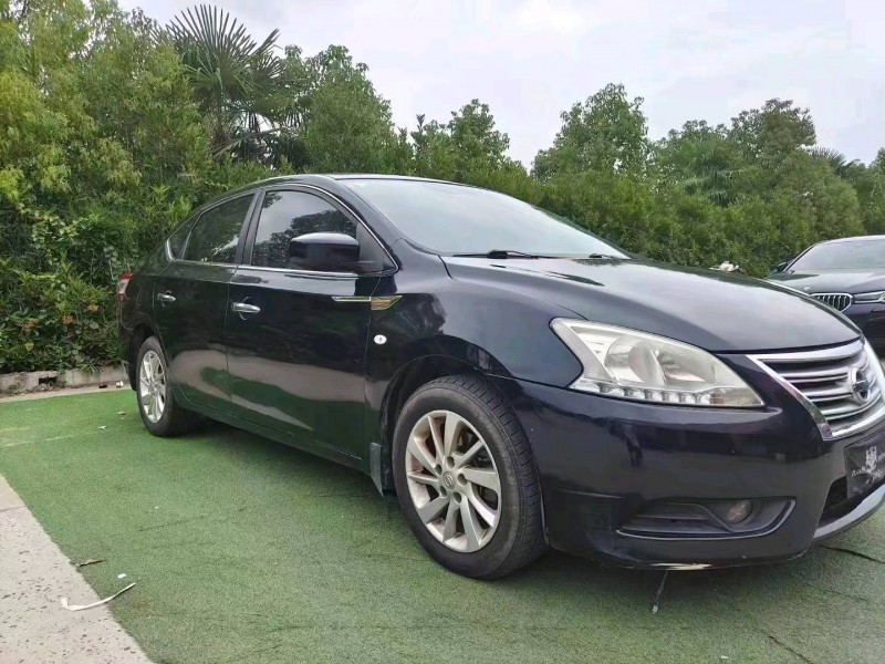 北京15年日产轩逸3