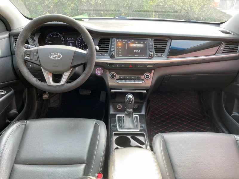 北京18年现代名图7