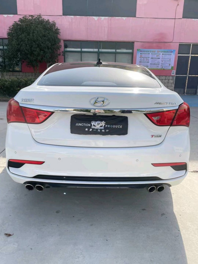 北京18年现代名图9