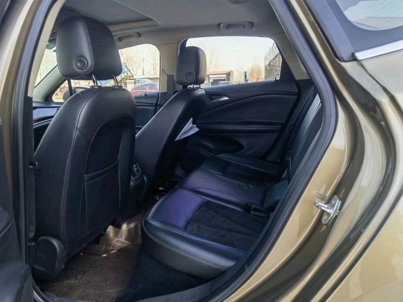 邯郸16年别克威朗9