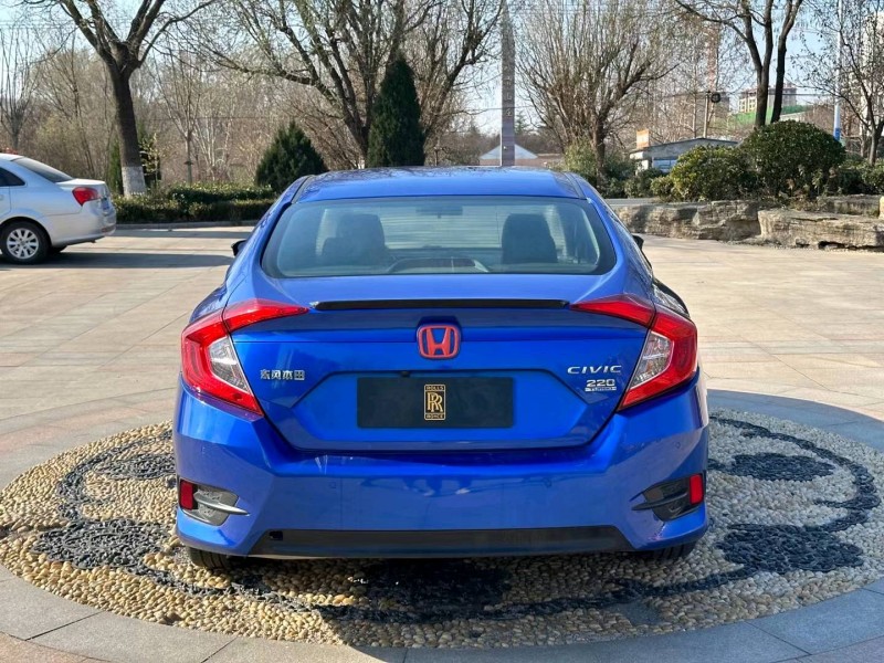 青岛18年本田思域5