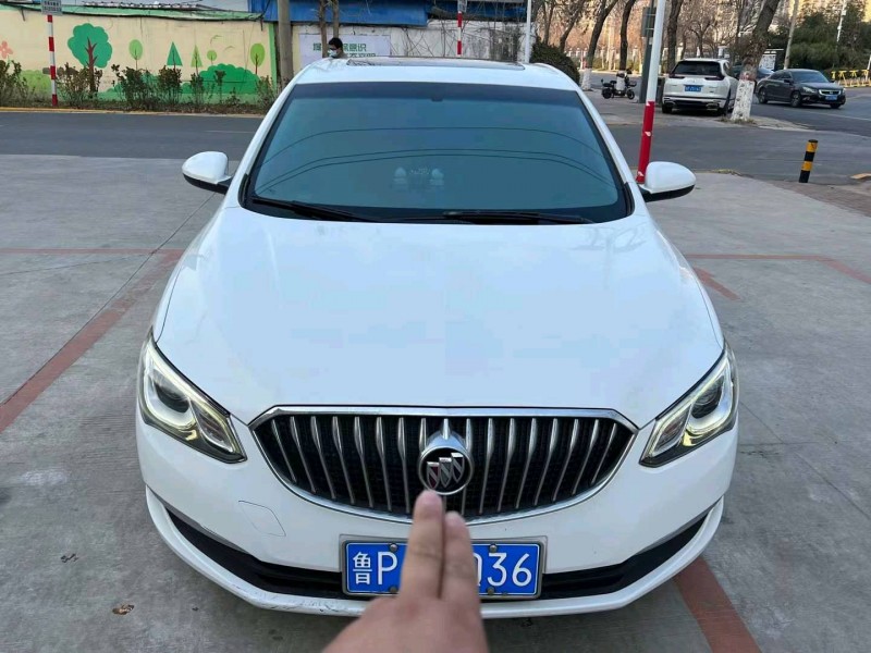 聊城16年别克英朗1