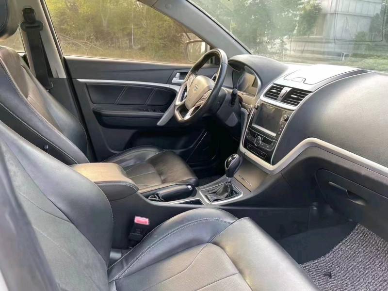 北京16年吉利帝豪8