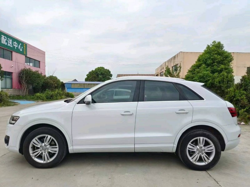 北京15年奥迪Q34